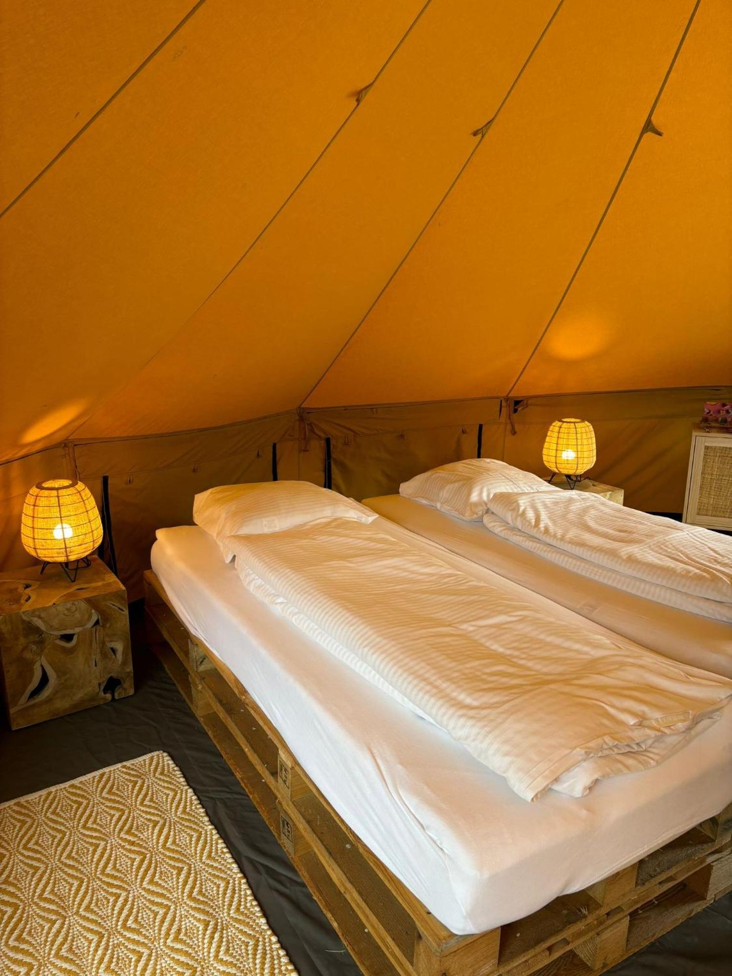 Campingplatz Glamping Bivak - Urban Gardens *
